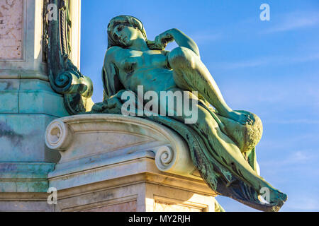 Detail der Statue des David von Michelangelo an der Piazza Michelangelo in Florenz, Italien Stockfoto