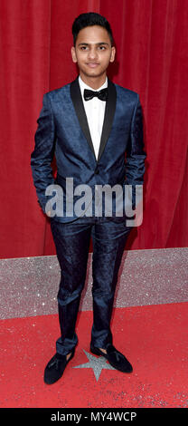 Foto muss Gutgeschrieben © Alpha Presse 079965 02/06/2018 Ijaz Rana bei der British Soap Awards 2018 werden im Hackney Empire in London Stockfoto