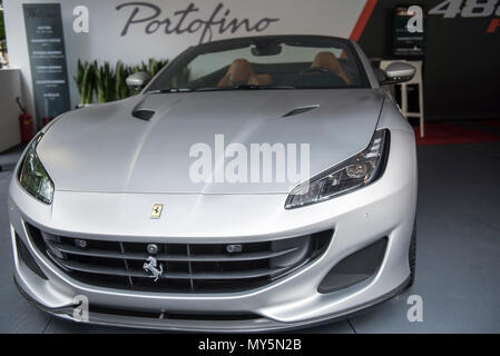 Turin, Piemont, Italien. 6. Juni, 2018. Turin, Italy-June 06, 2018: Ferrari Portofino in Turin Motor Show 2018 Quelle: Stefano Guidi/ZUMA Draht/Alamy leben Nachrichten Stockfoto