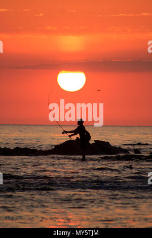 Aberystwyth, Wales, UK. 6. Juni, 2018. Fischer Sonnenuntergang in Aberystwyth, 6. Juni 2018 Bild: angharad Bache/Alamy leben Nachrichten Stockfoto