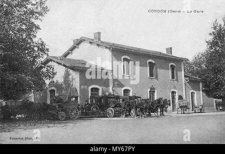 . Français: Le Bâtiment voyageurs de la Gare de Kondom au Début des années 1900. Scan le 2012-09-15 00:49:13, Carte postale Ancienne. Anzeige Fenestra phot. Édit. 203 Gare-Condom-Gers - CPancienne Stockfoto