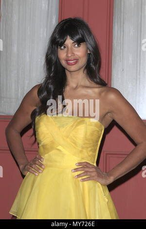 NBC's "Der gute Ort" fyc Screening und Q&A in den Universal Studios Backlot in Universal City, Kalifornien. Mit: jameela Jamil Wo: Universal City, Kalifornien, USA, wenn: 04. Mai 2018 Credit: Nicky Nelson/WENN.com Stockfoto