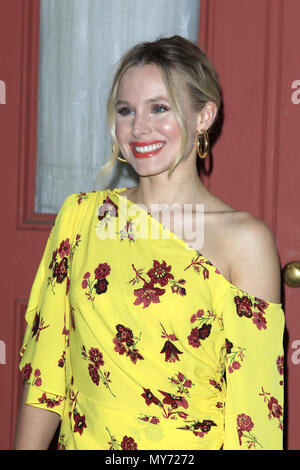 NBC's "Der gute Ort" fyc Screening und Q&A in den Universal Studios Backlot in Universal City, Kalifornien. Mit: Kristen Bell Wo: Universal City, Kalifornien, USA, wenn: 04. Mai 2018 Credit: Nicky Nelson/WENN.com Stockfoto