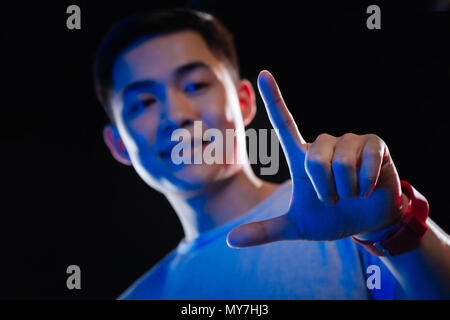 Selektiver Fokus einer jungen mans hand Stockfoto