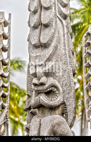 Polynesische Gott im Puuhonua O Honaunau National Historical Park Stockfoto