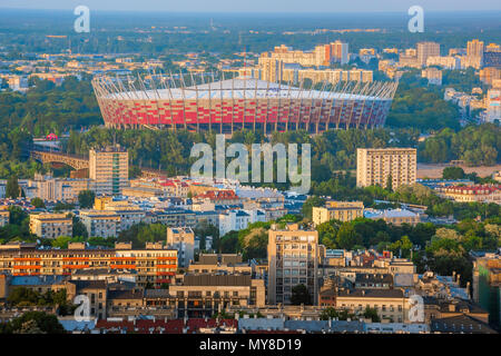 Fußballstadion Polen, Blick auf das polnische Fußballstadion (Stadion Narodowy) im Stadtteil Praga in Warschau, Polen. Stockfoto