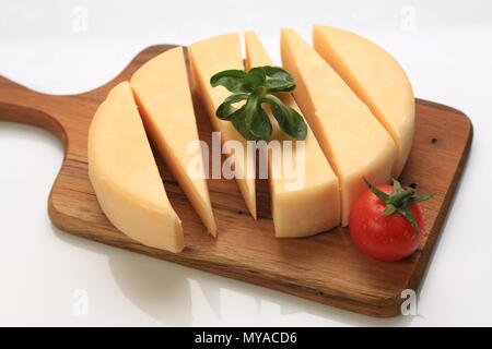 Verschiedene Arten von Käse, Scheiben Stockfoto