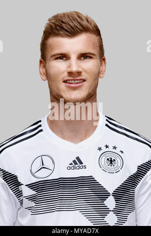 DFB - die deutsche Fußball-Nationalmannschaft 2018 DFB-Fotoshooting sterben Mannschaft Timo WERNER (GER) Foto: Norbert Schmidt/dfbpool Stockfoto