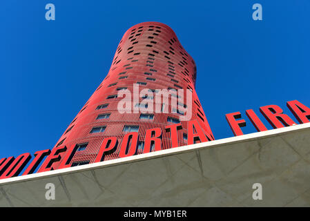 Hotel Santos Porta Fira (auch Torres de Toyo Ito), Ansicht schließen suchen, Barcelona, Katalonien, Spanien Stockfoto