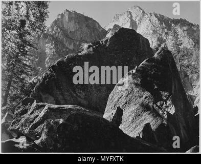 Grand Sentinel, Kings River Canyon (als Nationalpark vorgeschlagen), Kalifornien, 1936., Ca. 1936 - Stockfoto