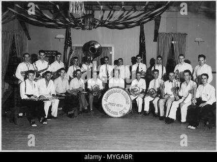 Boulder City Municipal American Legion Band, Direktor Otto J. Kleineres, US-B.R., stehend 6. von links, hintere Reihe. - Stockfoto