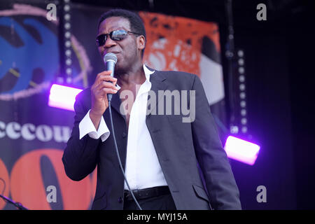 Angelo Starr der Edwin Starr Band an Wychwood Festival, 3. Juni 2018. Cheltenham, England, Großbritannien Stockfoto