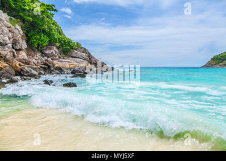 Blaue Lagune auf der Insel Ko Racha. Thailändischen Provinz Phuket Stockfoto