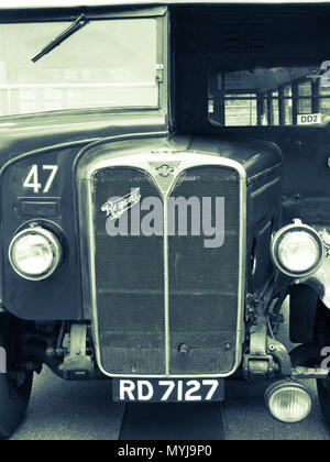 Thames Valley Traktion, Vintage Retro, Thames Valley Busse, Reading, Berkshire, England, UK, GB. Stockfoto