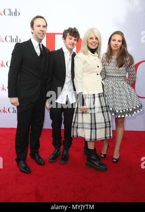 Der Film Premiere von Paramount Pictures' Buch Club' mit: Dexter Keaton, Diane Keaton, Herzog Keaton Wo: Westwood, Kalifornien, Vereinigte Staaten, wenn: 06. Mai 2018 Credit: FayesVision/WENN.com Stockfoto