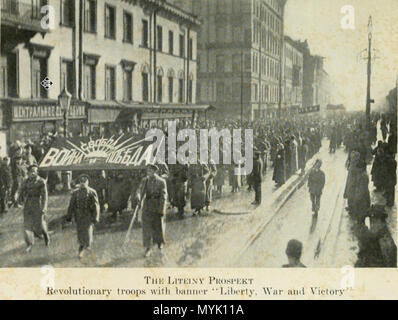 . Русский: Демонстрация на проспекте Литейном (Петроград) после Февральской революции 1917 г. 15 September 2012, 02:20:45. James L. Houghteling 325 Liteiyny pr. (April 1917) Stockfoto