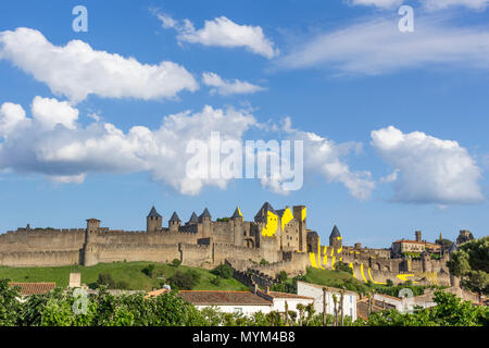 Die Cité von Carcassonne, Französisch Departement Aude, Occitanie Region, Frankreich. Stockfoto
