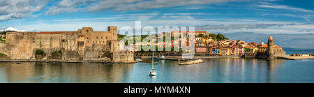 Panoramaaussicht, Collioure, Pyrénées-orientales, Frankreich Stockfoto