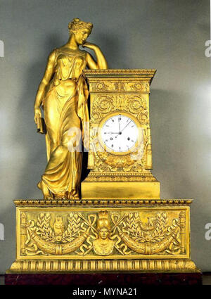 415 Pendule de l'Etude ou de la Méditation, Vers 1810, bronze Doré et marbre griotte, Stockfoto