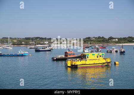 Blick auf den Hafen von St. Mary's auf die Scilly-inseln, Cornwall, Großbritannien Stockfoto