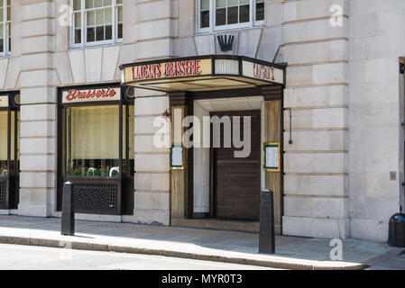 Langan's Brasserie, Stratton Street, Mayfair, London, England, Großbritannien Stockfoto