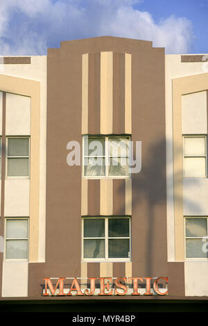 1992 HISTORISCHES MAJESTÄTISCHES HOTEL SIGN(©ALBERT ANIS 1940) OCEAN DRIVE MIAMI BEACH FLORIDA USA Stockfoto