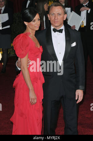Daniel Craig & Frau - 81th Oscar Awards im Kodak Theater in Los Angeles. CraigDaniel 176 Veranstaltung in Hollywood Leben - Kalifornien, Red Carpet Event, USA, Filmindustrie, Prominente, Fotografie, Bestof, Kunst, Kultur und Unterhaltung, prominente Mode, Besten, Hollywood Leben, Event in Hollywood Leben - Kalifornien, Roter Teppich und backstage, Musik Prominente, Topix, Paar, Familie (Mann und Frau) und Kids - Kinder, Brüder und Schwestern anfrage tsuni@Gamma-USA.com, Kredit Tsuni/USA, 2006 bis 2009 Stockfoto