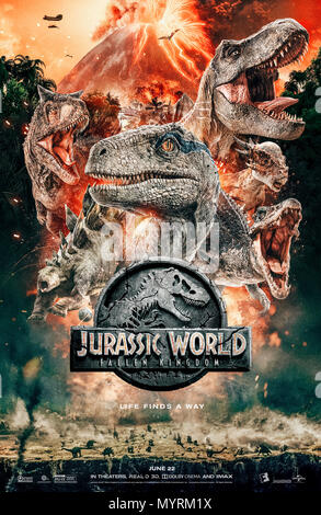 Jurassic Welt: Gefallene Königreich (2018) von J.A. gerichtet Bayona und Hauptdarsteller Bryce Dallas Howard, Chris Pratt, Ted Levine und Jeff Goldblum. Die Dinosaurier sind wieder ausgestorben, wenn ein Vulkan auf der Insel aktiv wird. Stockfoto