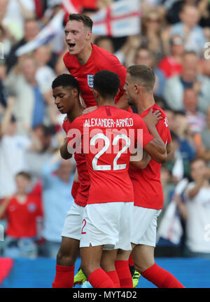 Leeds, Großbritannien. 7. Juni 2018. Marcus Rashford feiert Ziel GBB 7823 England v Costa Rica, 07.06.2018, Stadion Elland Road, Leeds, England streng redaktionelle Verwendung. Wenn der Spieler/Spieler in diesem Bild dargestellt ist/Spielen für einen englischen Club oder das England National Team. Dann ist dieses Bild darf nur für redaktionelle Zwecke verwendet werden. Keine kommerzielle Nutzung. Folgende Verwendungen sind auch dann eingeschränkt, wenn in einem redaktionellen Kontext: Verwendung in Verbindung mit oder als Teil eines nicht autorisierten Audio-, Video-, Daten-, Spielpläne, Verein/Liga logos Credit: Allstar Bildarchiv/Alamy leben Nachrichten Stockfoto