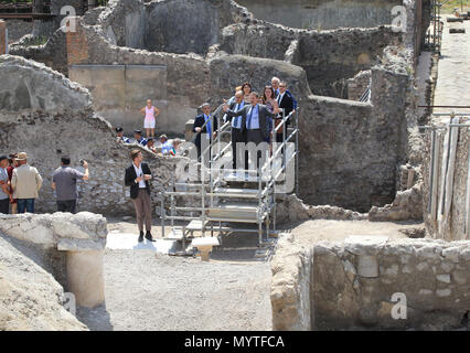 Pompeji, Öffnung für die Presse der Baustellen der Regio V und Besuch der Minister für das kulturelle Erbe Andrea Bonisoli und der Leiter der Ausgrabungen Massimo Osanna. Pompeji. 08/ 06/2018 - Pompeji, Italien Stockfoto