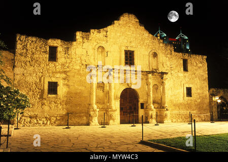 1992 historischen Alamo MISSION SAN ANTONIO DE VALERO ALAMO PLAZA DOWNTOWN SAN ANTONIO TEXAS USA Stockfoto
