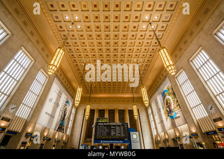 Das Innere der 30th Street Station, in Philadelphia, Pennsylvania. Stockfoto