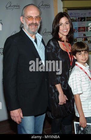 Christopher Lloyd, Lisa und ein Patenkind bei der Ankunft im SBIFF (Santa Barbara int. Film Festival) Leistung des Jahres Auszeichnungen am Arlington Theater in Santa Barbara. Drei Viertel auge contactLloydChristopher Lisa 46 Veranstaltung in Hollywood Leben - Kalifornien, Red Carpet Event, USA, Filmindustrie, Prominente, Fotografie, Bestof, Kunst, Kultur und Unterhaltung, prominente Mode, Besten, Hollywood Leben, Event in Hollywood Leben - Kalifornien, Roter Teppich und backstage, Musik Prominente, Topix, Paar, Familie (Mann und Frau) und Kids - Kinder, Brüder und Schwestern Anfrage tsuni @ Gamma-U Stockfoto