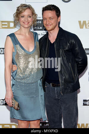 James McAvoy und Frau Anne Marie Duff - Wollte Premiere und Eröffnung des LA Film Festival auf dem Westwood Village Theater in Los Angeles. Drei viertel Augenkontakt smileMcAvoyJames frau 11 Veranstaltung in Hollywood Leben - Kalifornien, Red Carpet Event, USA, Filmindustrie, Prominente, Fotografie, Bestof, Kunst, Kultur und Unterhaltung, prominente Mode, Besten, Hollywood Leben, Event in Hollywood Leben - Kalifornien, Roter Teppich und backstage, Musik Prominente, Topix, Paar, Familie (Mann und Frau) und Kids - Kinder, Brüder und Schwestern anfrage tsuni@Gamma-USA.com, Kredit Tsuni/USA, 2. Stockfoto