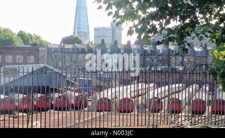 London, UK. 9. Juli 2015. Geparkten Rohr Züge am Tag des u-Bahn-Streik. Bildnachweis: GILBERT MURRAY/StockimoNews/Alamy Live-Nachrichten Stockfoto