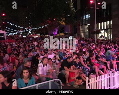 Martin Pl, Sydney NSW, Australien. 26. November 2016. Sydney, Australien. 26. November 2016. Martin Platz Weihnachtskonzert. Bildnachweis: Richard Milnes/StockimoNews/Alamy Live-Nachrichten Stockfoto