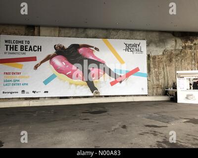 Barangaroo NSW, Australien. 6. Januar 2017. Die Strand-Installation an der Cutaway, Barangaroo für das Sydney Festival. © Richard Milnes/StockimoNews/Alamy Live-Nachrichten Stockfoto