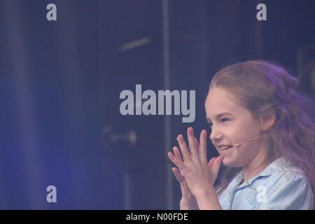 London, UK. 25. Juni 2017. Matilda bei West End Live, Tag 2. Trafalgar Square in London. 25/06-Credit: Ollie Cole/StockimoNews/Alamy Live-Nachrichten Stockfoto