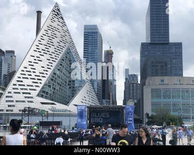 New York, New York, USA. 18 Aug, 2018. Blues BBQ Festival NYC August 17,2018 musuc Credit: Kayesimages/StockimoNews/Alamy leben Nachrichten Stockfoto