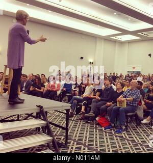 Elizabeth Warren, United States Senator aus Massachusetts und der demokratische Kandidat für den Präsidenten der Vereinigten Staaten, spricht in Hanover, New Hampshire, USA Stockfoto