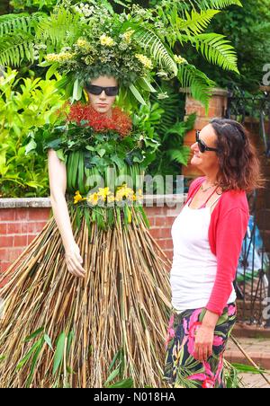 20. East Budleigh Scarecrow Festival im malerischen Dorf East Budleigh, Devon, Großbritannien. 10. Juni 2023. Credit nidpor Credit: Nidpor/StockimoNews/Alamy Live News Stockfoto