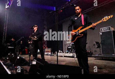 Green man Festival, Brecon Beacons, Wales, Großbritannien. August 2023. Warmduscher beim Green man Festival 2023. Credit nidpor/Empics/Alamy Live News Stockfoto