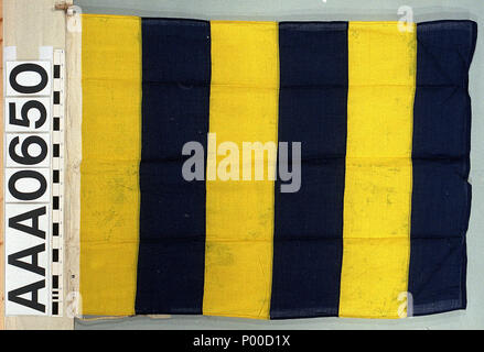 . Englisch: International Code G Signal Flag. Internationaler Code G. Seil und Kippschalter befestigt. . Nach 1934. Unbekannt 51 Internationale Code G RMG RP 21 22. Stockfoto