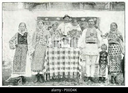 . Englisch: Nicolae Iorga, L'arte Popolare in Rumänien, Roma, ein. Rom. Gruppo Editoriale, 1930, 91 Seiten, 23 cm. . 1930. Nicolae Iorga 51 Iorga-L'arte Popolare in Rumänien, 1930 (Seite 54) Stockfoto