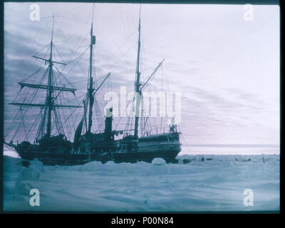 . Englisch: Foto des Schiffes Ausdauer in der Antarktis während des britischen Imperial Trans-Antarctic Expedition, 1914-1917. 6. Januar 2009, 06:36:45. Frank Hurley (1885-1962) Alternative Namen James Francis Hurley Beschreibung Australian Explorer, Fotograf, Fotograf und Fotojournalist Datum der Geburt / Tod 15. Oktober 1885 vom 16. Januar 1962 und 16. Februar 1962 Ort der Geburt / Todes Glebe in Sydney Authority control: Q 958587 VIAF:?:? ISNI 34613489 0000 0001 2127 5183 ULAN:?? n 500123793 LCCN: 85052816 NLA:? 35215102 WorldCat 1 Ausdauer in der Antarktis, 1915 Hurley ein 090007 Stockfoto