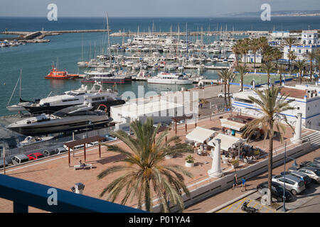 Vogelperspektive Estepona Hafen, Spanien Stockfoto