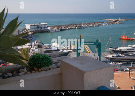 Vogelperspektive Estepona Hafen, Spanien Stockfoto