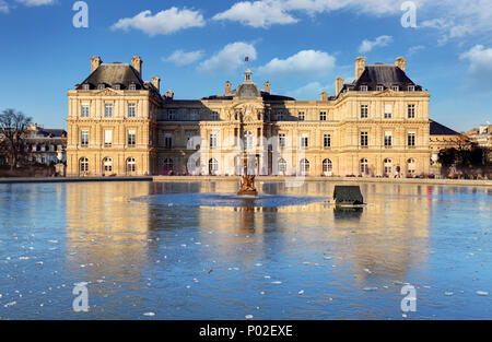 Palais du Luxembourg im Jardin du Luxembourg, Paris, Frankreich Stockfoto