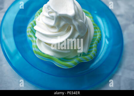 Plain gefrorener Joghurt Stockfoto