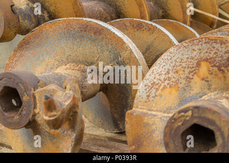 Detail Schuss einige schmutzige alte Schnecke Bohrer Stockfoto